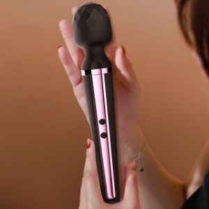 Avant luxury wand